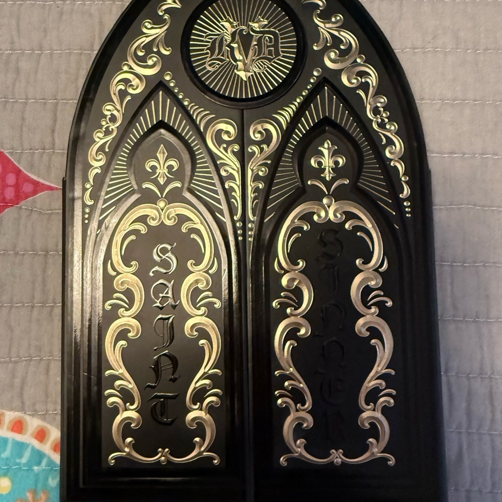Kat Von D Saint & Sinner palette. swatched only.